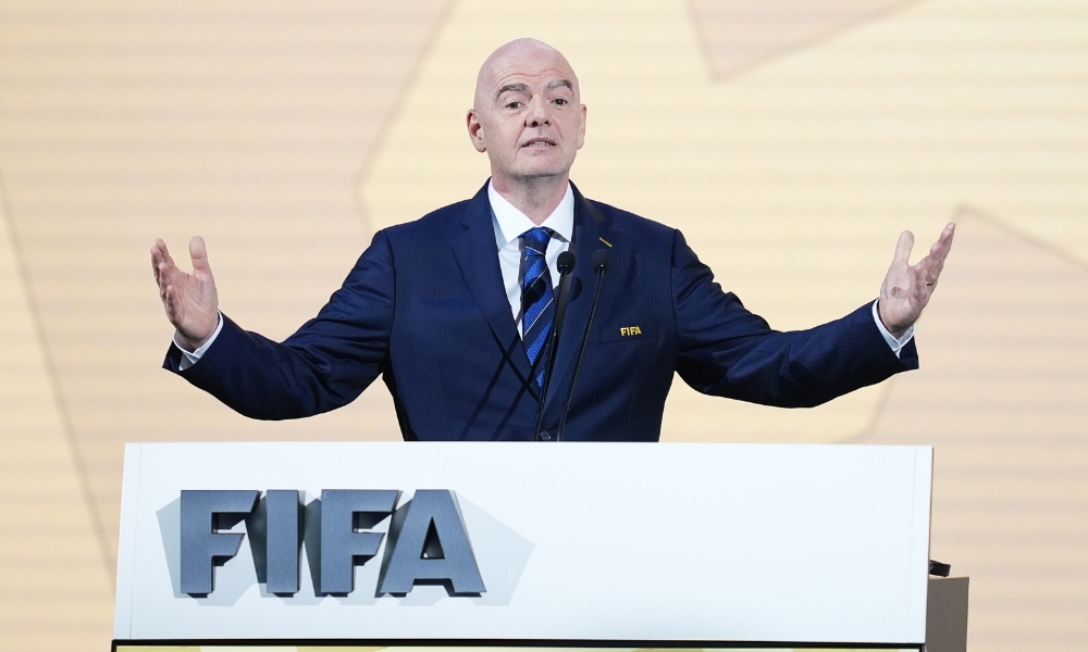 学校在2024年“校长杯”全省高校教职工乒乓球比赛中获佳绩.